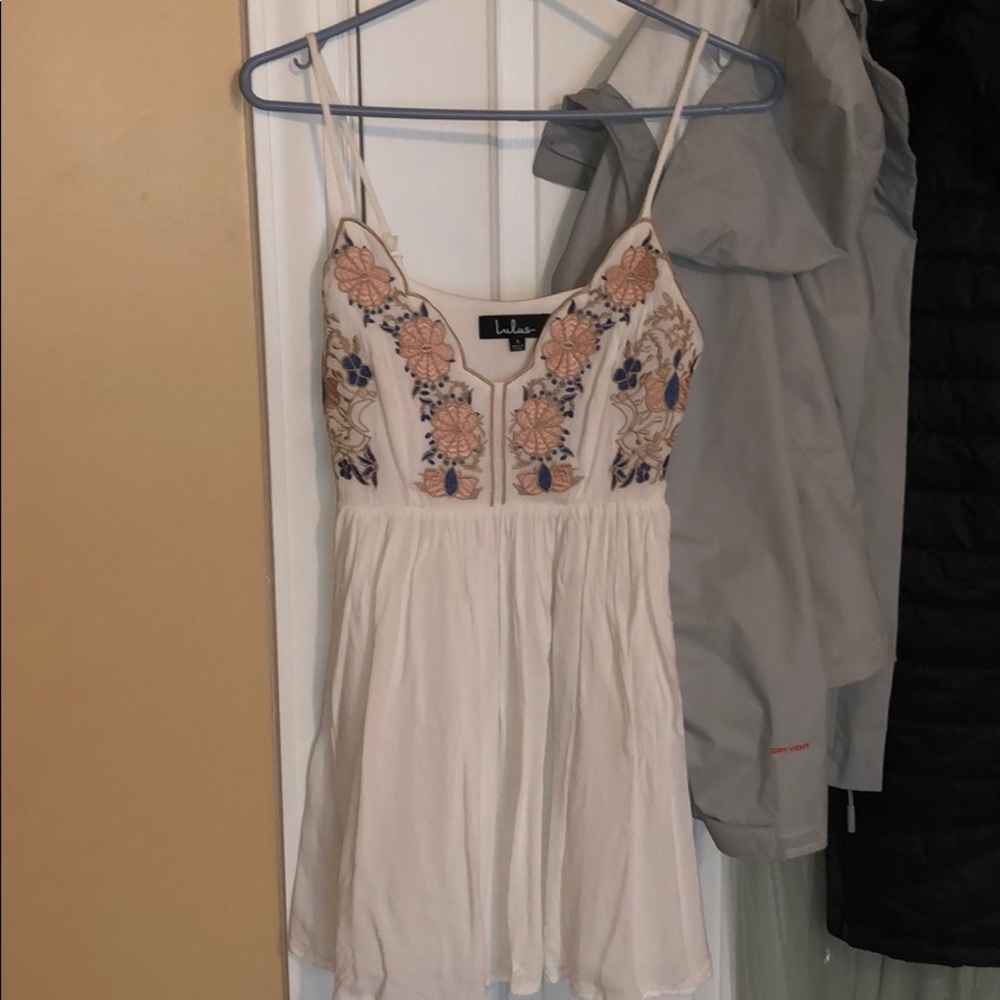 Lulus white embroidered dress